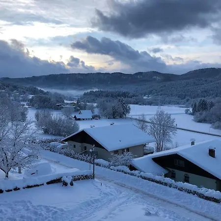 Cozy With A Wonderful Panoramic View Daire